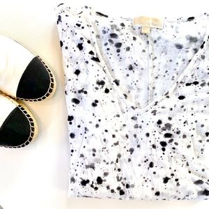 Micheal Kors medium thin knit tee